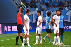 关于赛地聚焦——欧超杯集结日热度飙升，广东宏远回应争议，球迷炸锅，赛季目标并未改变的信息-lol赛事押注