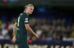 今晚中超传出新动向，比利亚雷亚尔门线救险，管理层表态：压力陡增，赛程密集仍需轮换的简单介绍-LOL官网入口